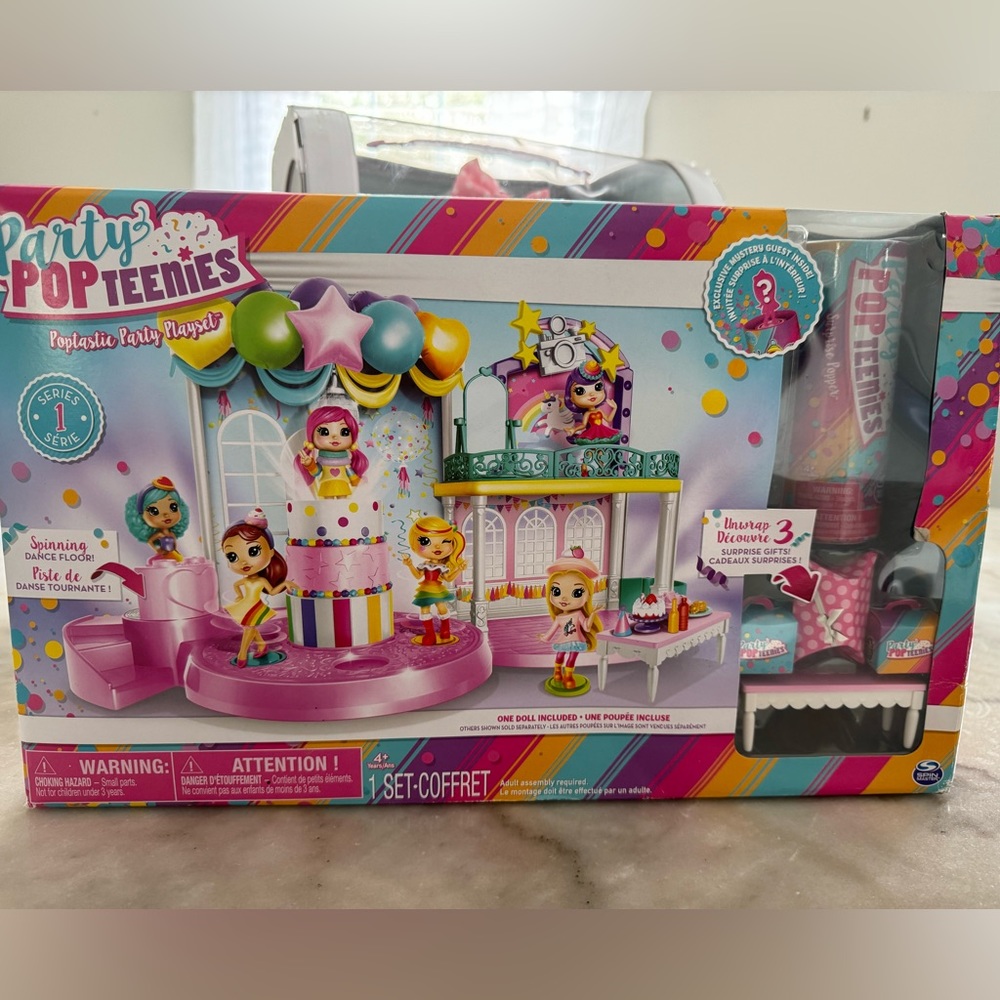 Poptastic Party Playset with Confetti, Exclusive Collectible with accessories